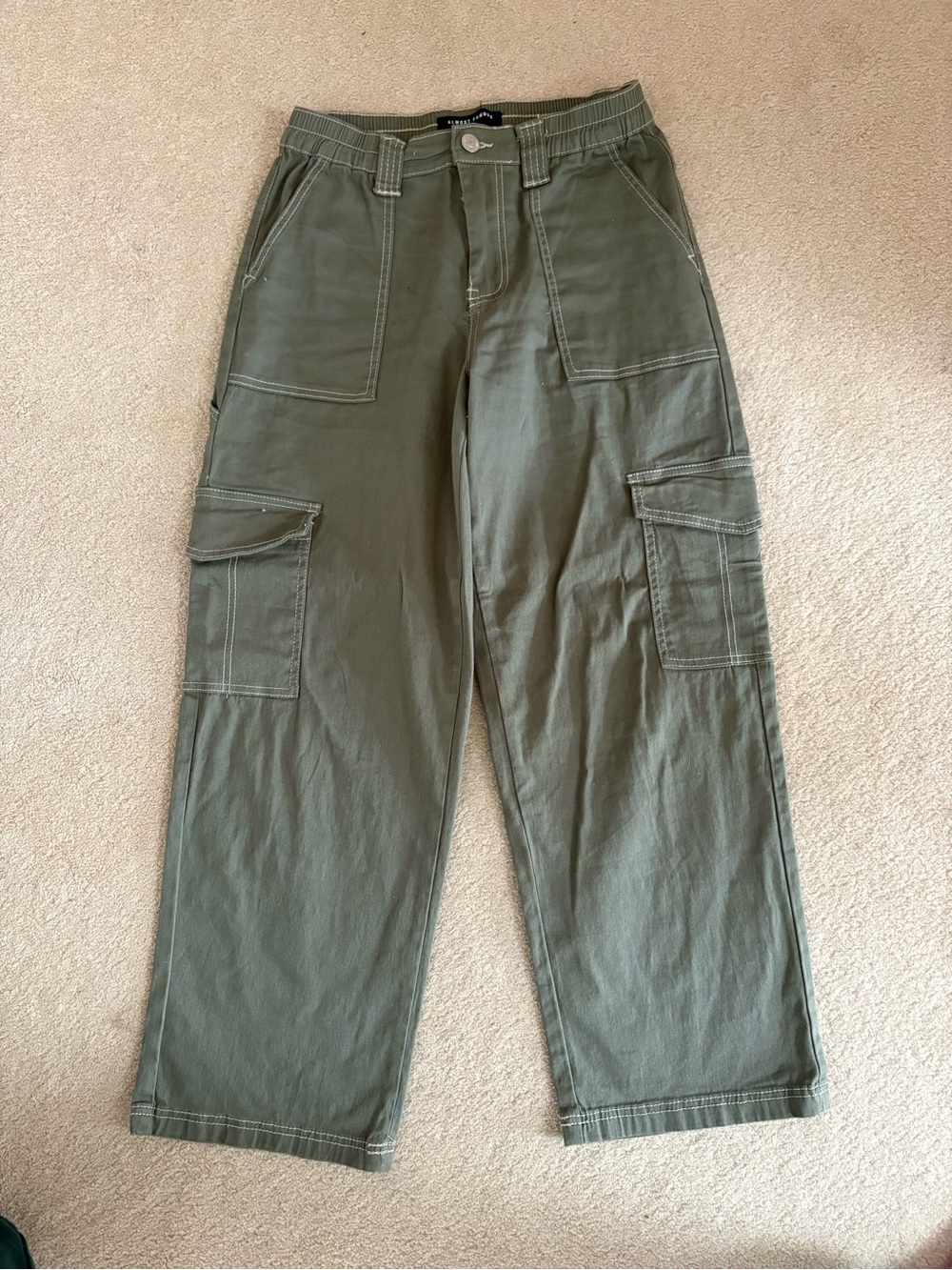 Almost Famous Olive Green Cargo Pants